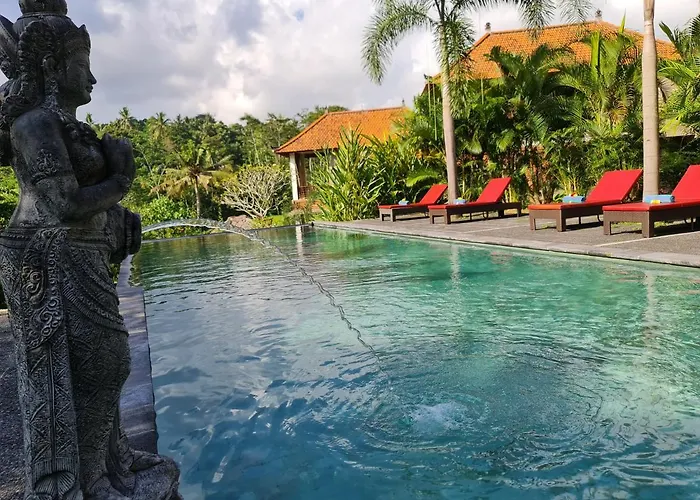 Alamdhari Resort And Spa