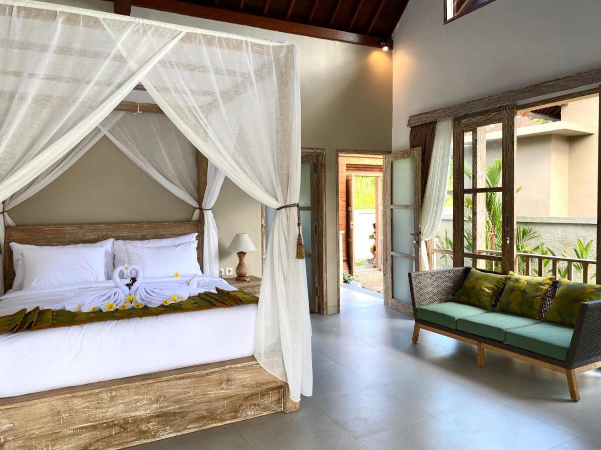Gasthof Alamdhari And Sidemen (Bali)